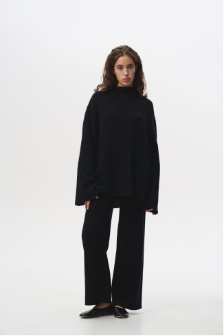 Брюки черные