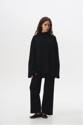 Брюки черные