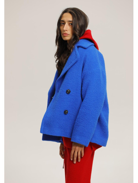 Короткое двубортное синее пальто
