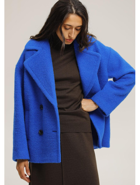 Коротке двобортне пальто синє