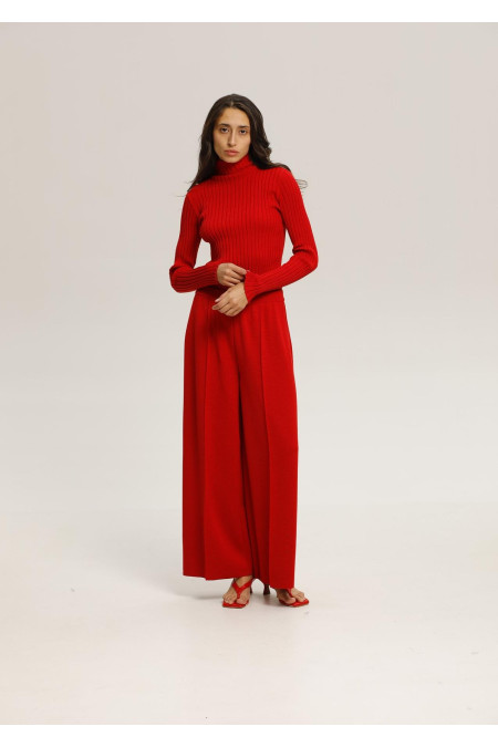 Широкие брюки со стрелкой красные