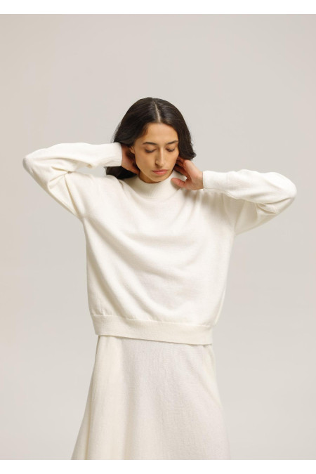 Джемпер из шерсти ягнят свободного силуэта молочный