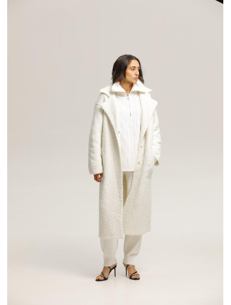 Oversized Off-White Knit Coat