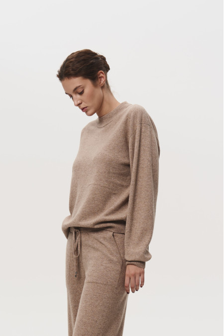 Джемпер из шерсти ягнят свободного силуэта темно-бежевый