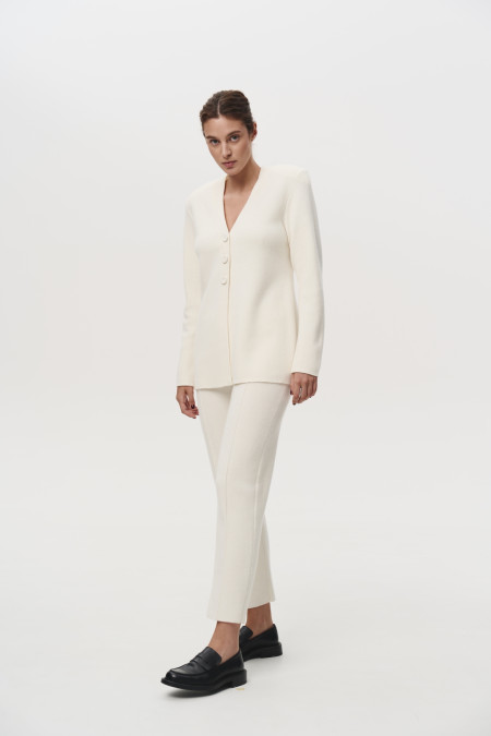 Штани з вовни ягнят молочні