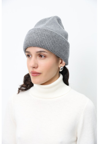 Шапка з відворотом з м'якої вовни ягнят сіра