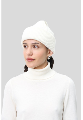 Шапка з відворотом з м'якої вовни ягнят молочна