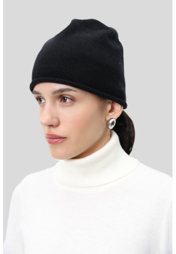 Тонка шапка з 100% кашеміру чорна