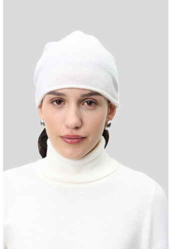 Тонка шапка з 100% кашеміру молочна