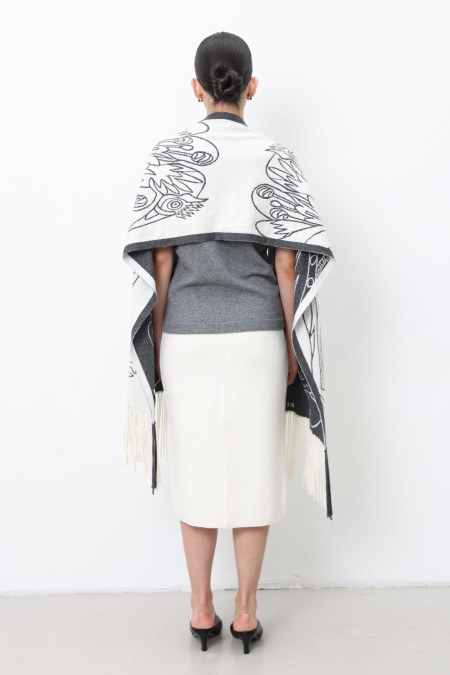 Off-White Jacquard Scarf With Graphic Motif