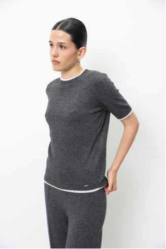 Джемпер з вовни ягнят з коротким рукавом темно-сірий-молочний