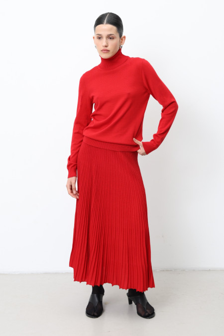 Red 100% Merino Wool Pleated Skirt