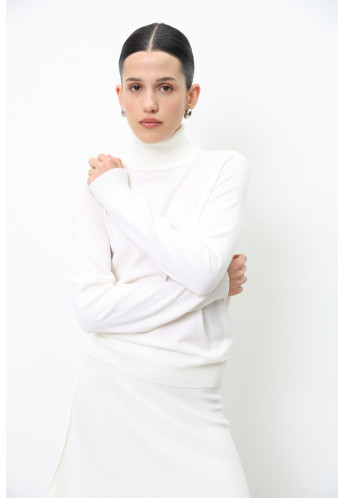 Гольф из 100% шерсти мериноса молочный