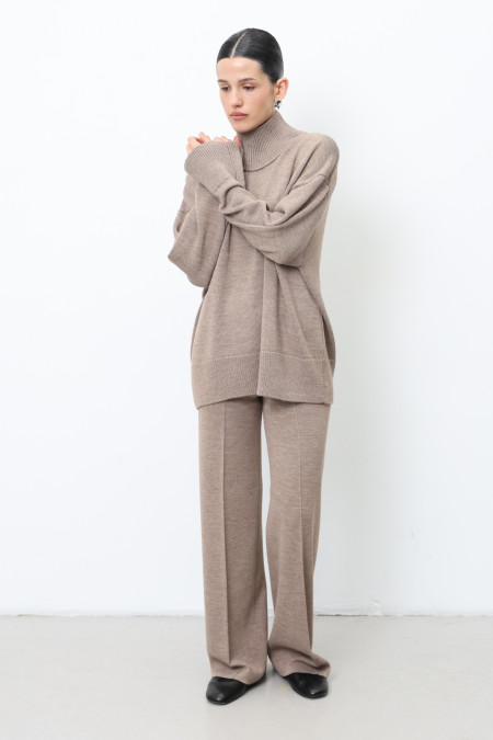 Прямі трикотажні штани з вовни темно-бежеві