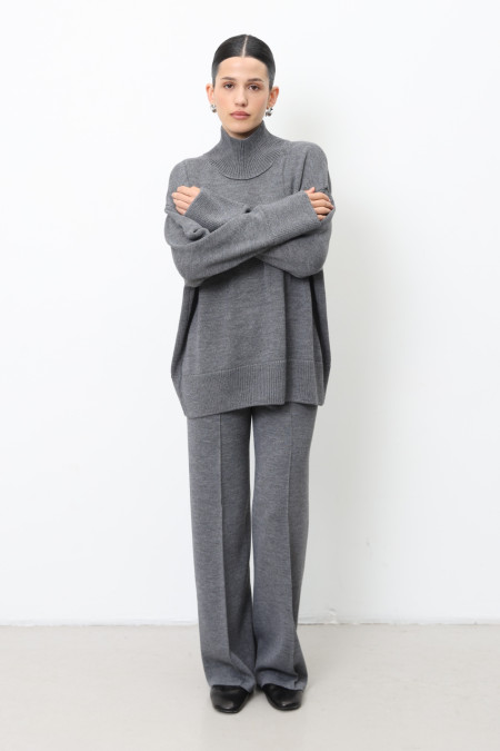 Прямі трикотажні штани з вовни сірі Прямі трикотажні штани з вовни сірі