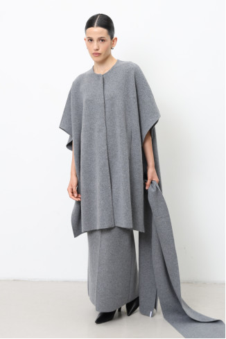 Oversize-пончо из шерсти ягнят серое