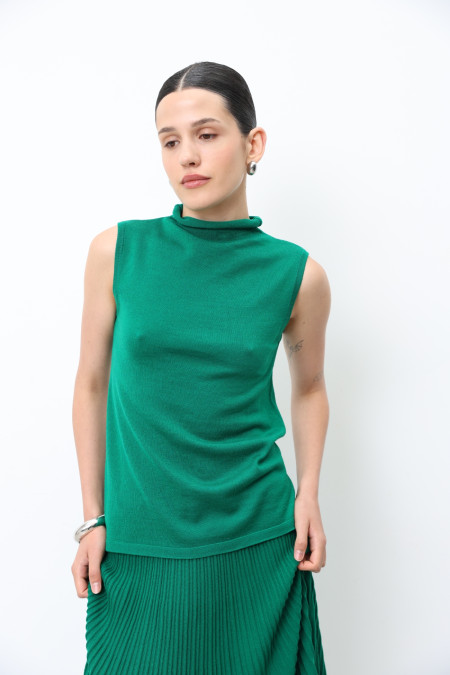 Green 100% Merino Wool Turtleneck Top