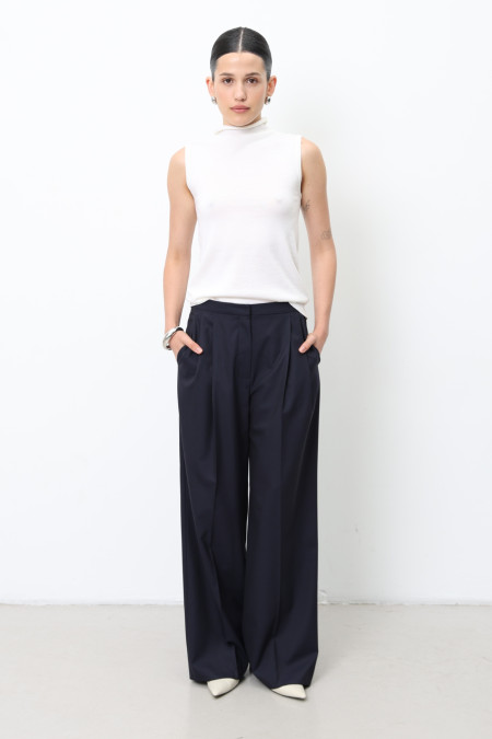 Широкі брюки з защипами темно-сині