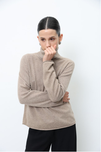 Beige 100% Cashmere Turtleneck