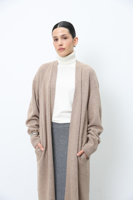 Длинный кардиган из шерсти ягнят темно-бежевый