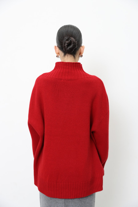 Об’ємний джемпер із коміром-стійкою з вовни ягнят темно-червоний Об’ємний джемпер із коміром-стійкою з вовни ягнят темно-червоний