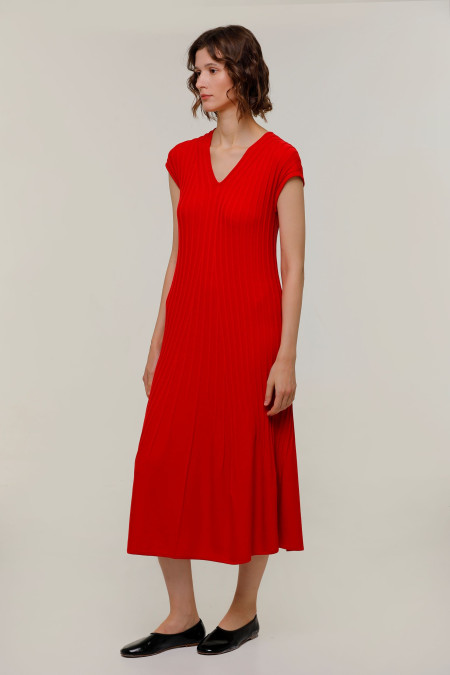 Red V-neck Midi Dress