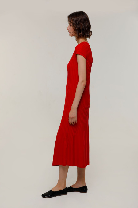 Red V-neck Midi Dress