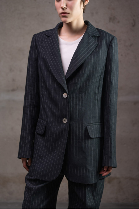 Лляний піджак на підкладці з віскози чорний смугастий Лляний піджак на підкладці з віскози чорний смугастий