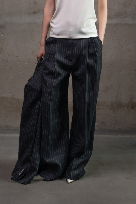 Лляні брюки-палаццо з подвійними защипами чорні смугасті