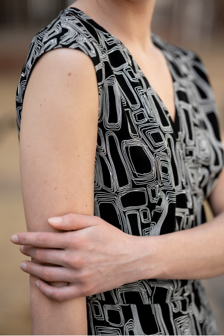 Black And White 100% Viscose Wrap Maxi Dress