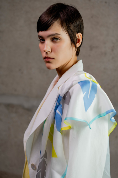 Triangle Silk Neckerchief with "Feathers" Print