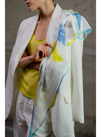 Triangle Silk Neckerchief with "Feathers" Print