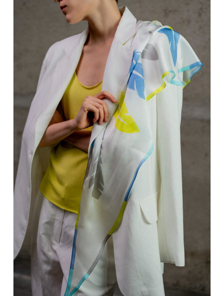 Трикутна шовкова хустка з принтом "Пірʼя"