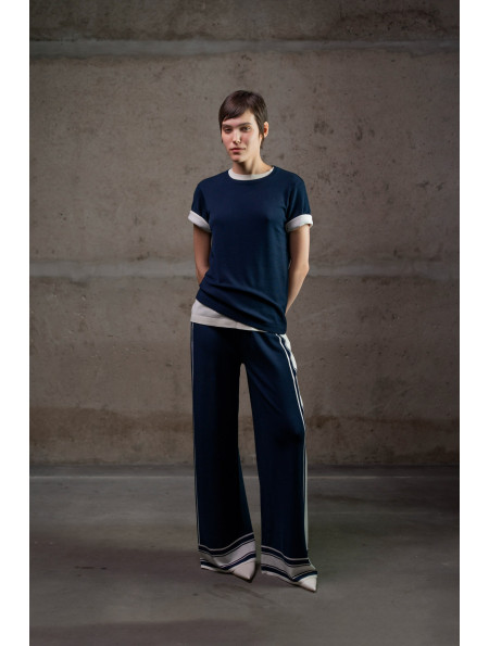 Базовий джемпер на короткий рукав темно-синій