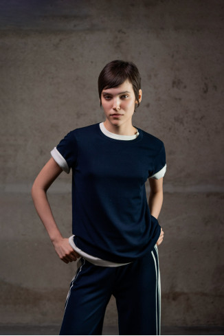 Navy Short-Sleeved Basic Jumper