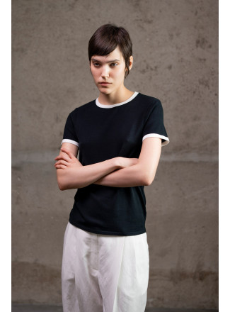 Базовий джемпер з контрастною облямівкою чорно-молочний