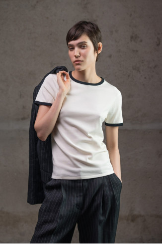 Off-White And Black Contrasting Trim Basic Jumper 