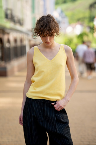 Light-Yellow Lambswool V-neck Top