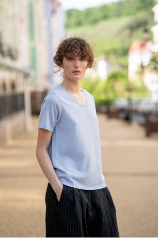 Blue Viscose Short-Sleeved U-Neck Jumper