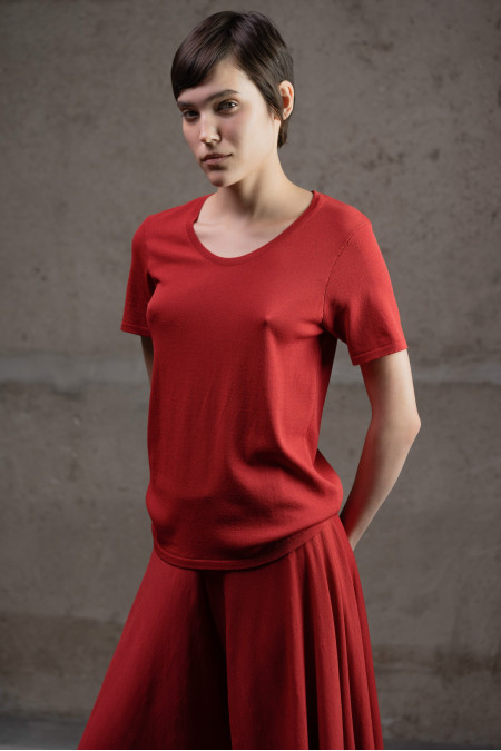 Dark Red Viscose Short-Sleeved U-Neck Jumper