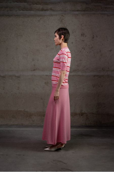 А-подібна спідниця максі з віскози рожева А-подібна спідниця максі з віскози рожева