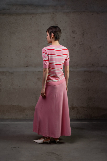 А-подібна спідниця максі з віскози рожева А-подібна спідниця максі з віскози рожева