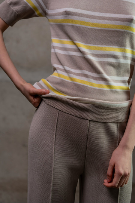 Трикотажні штани прямого крою з віскози бежеві