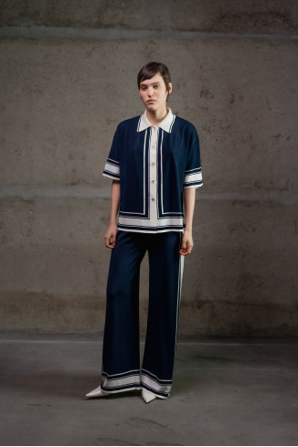 Navy Knit Trousers With Contrasting Graphic Trim 