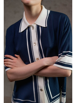 Трикотажна сорочка з контрастним обрамленням темно-синя