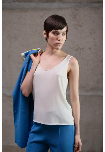 Базовий топ з необробленими краями молочний