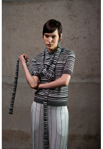 Джемпер із графічним візерунком чорно-білий