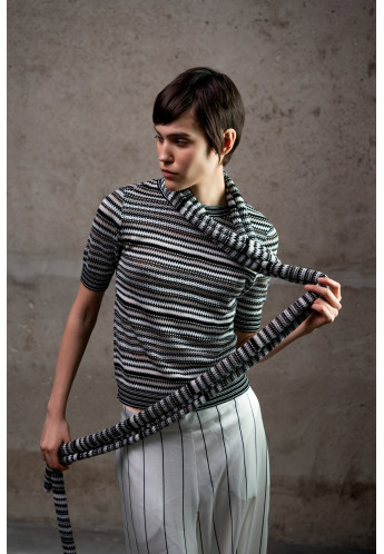 Джемпер із графічним візерунком чорно-білий