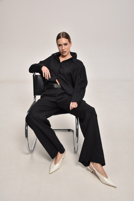 Сорочка з льону з розрізом нахлистом на спині чорна