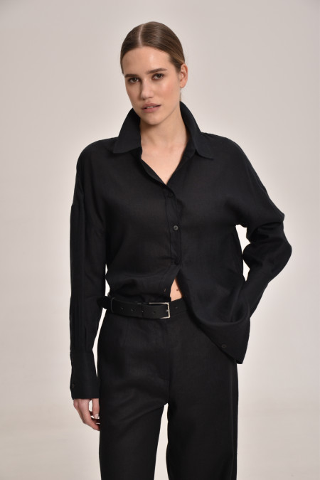 Сорочка з льону з розрізом нахлистом на спині чорна